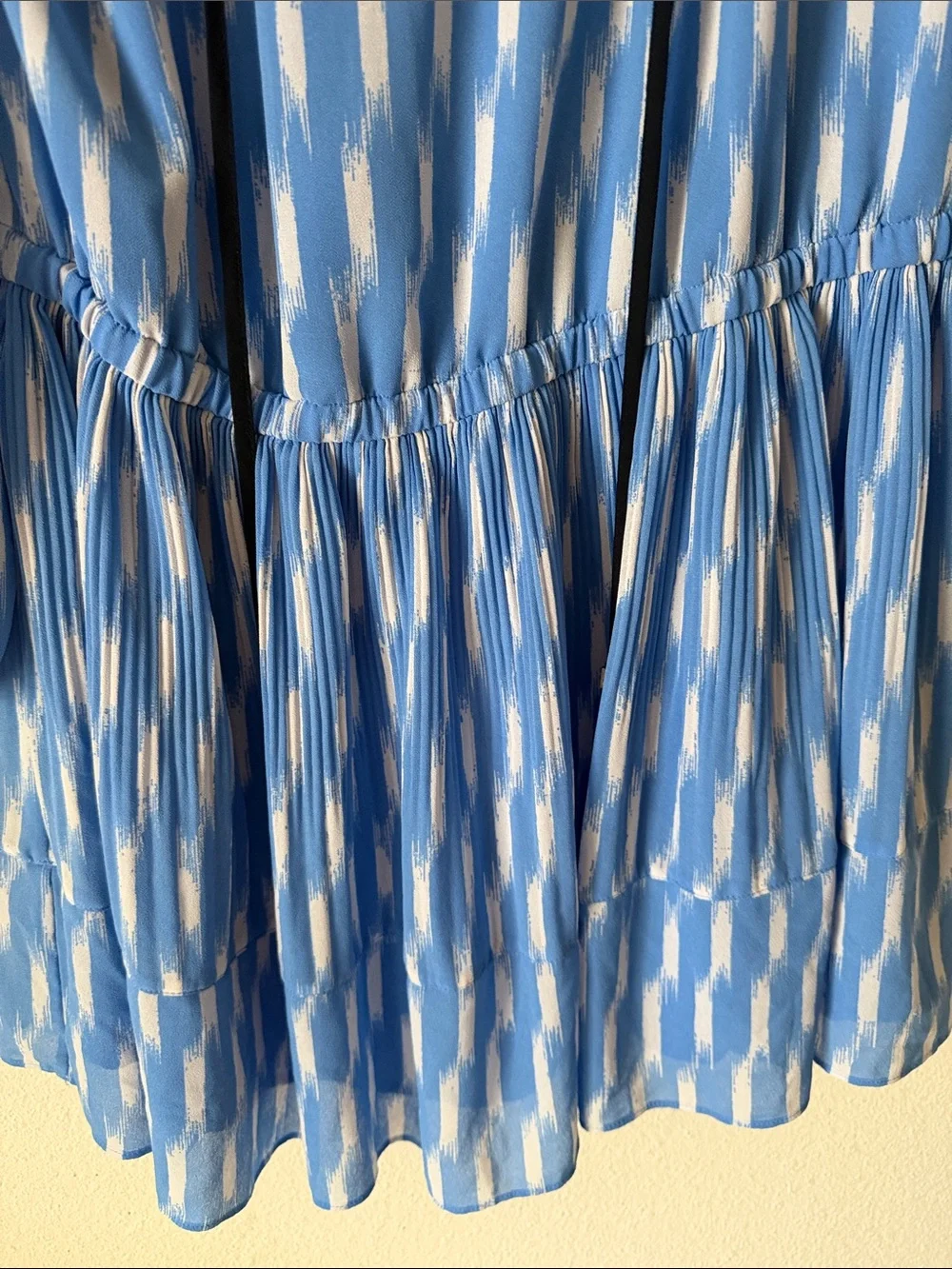 Michael Kors Blue and White Pleated Mini Dress Large